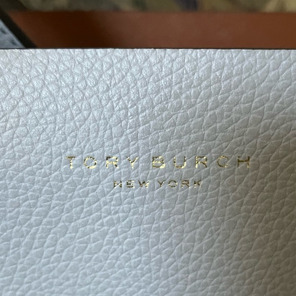 Tory Burch Perry Triple Compartment Tote! - Picture 6 of 11